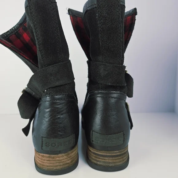 Sorel Black Leather Boots Womens 7 Plaid Lining Buckles - Picture 9 of 15